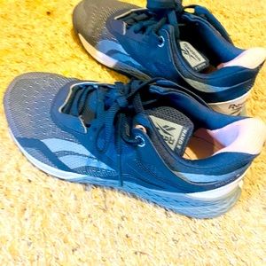 Reebok nano 8 tennis shoes 👟 used for cross fit
